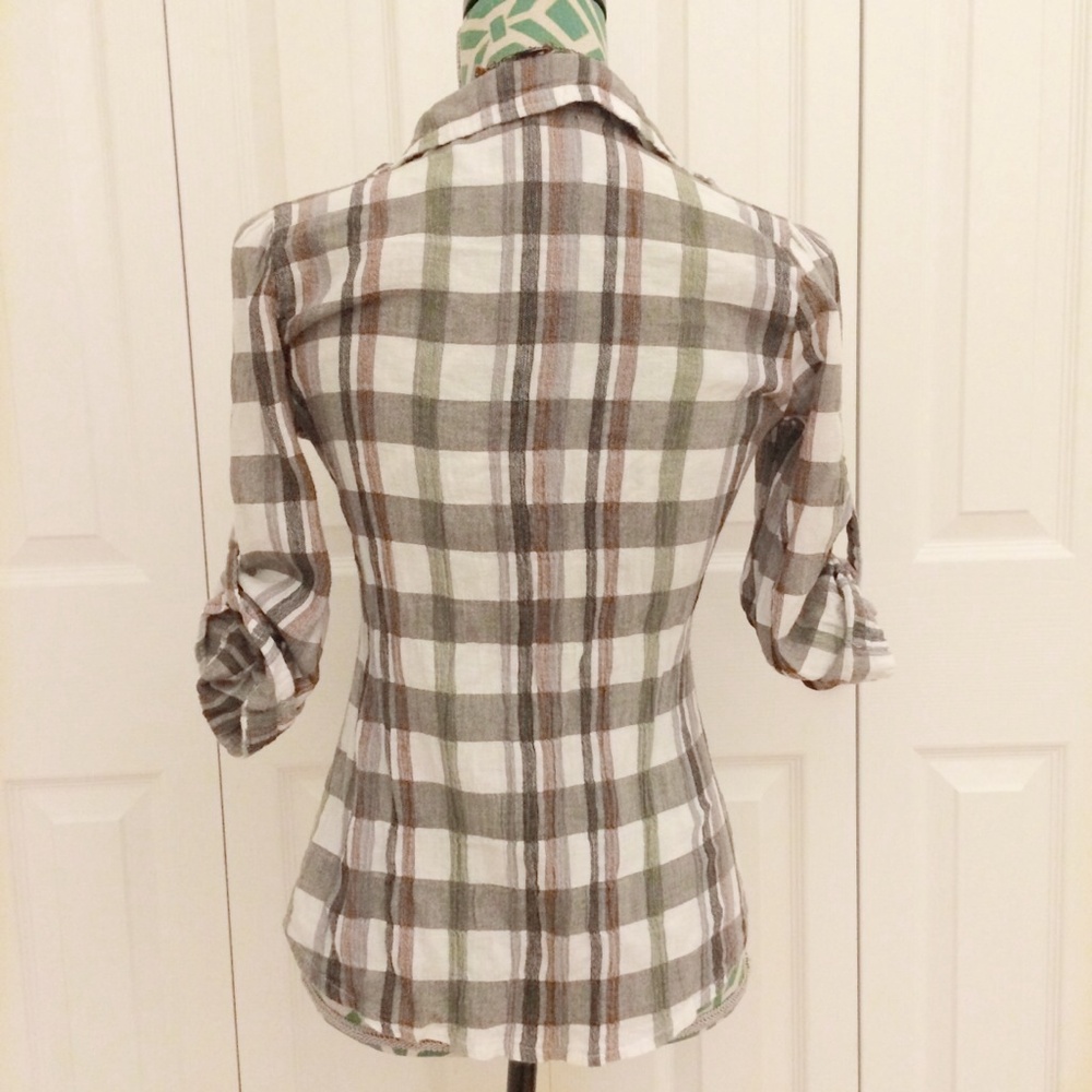 Plaid button down top - image 4